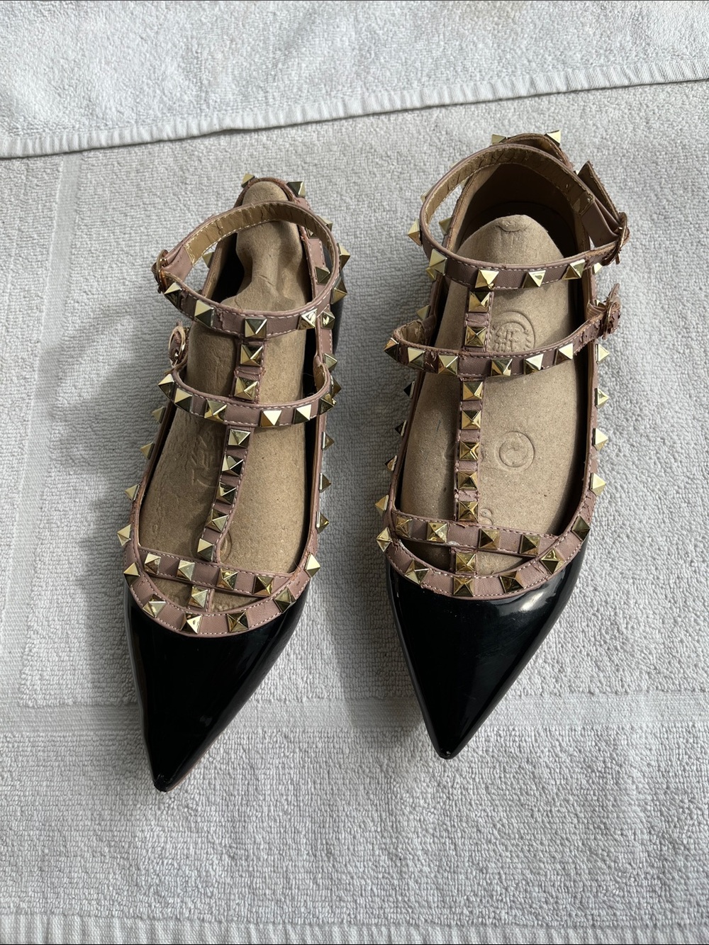Valentino Rockstud flats